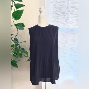 Adriana Papell Sleeveless Black Pleated Women's Top